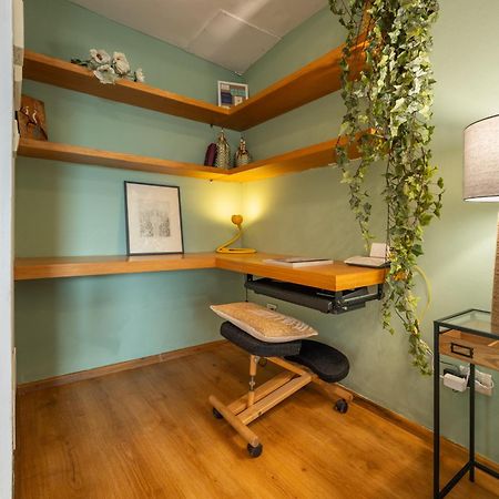 Via Cimabue 8B - Florence Charming Apartments - Metropolitan Loft In Florence - 20 Minute Walk To City Center - Excellent Base For Exploring - Less Than 5 Minute Walk To The Supermarket - Amazing Bakery On The Corner 외부 사진