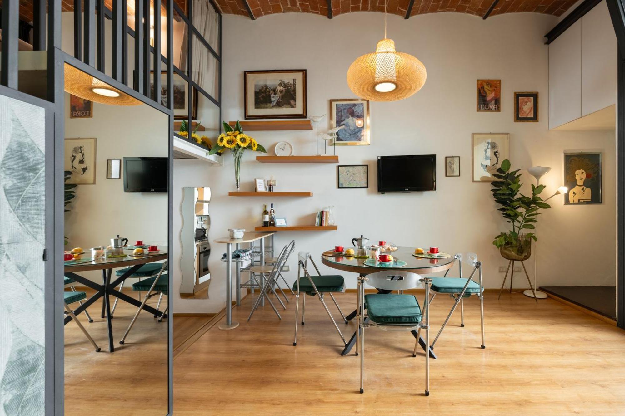 Via Cimabue 8B - Florence Charming Apartments - Metropolitan Loft In Florence - 20 Minute Walk To City Center - Excellent Base For Exploring - Less Than 5 Minute Walk To The Supermarket - Amazing Bakery On The Corner 외부 사진