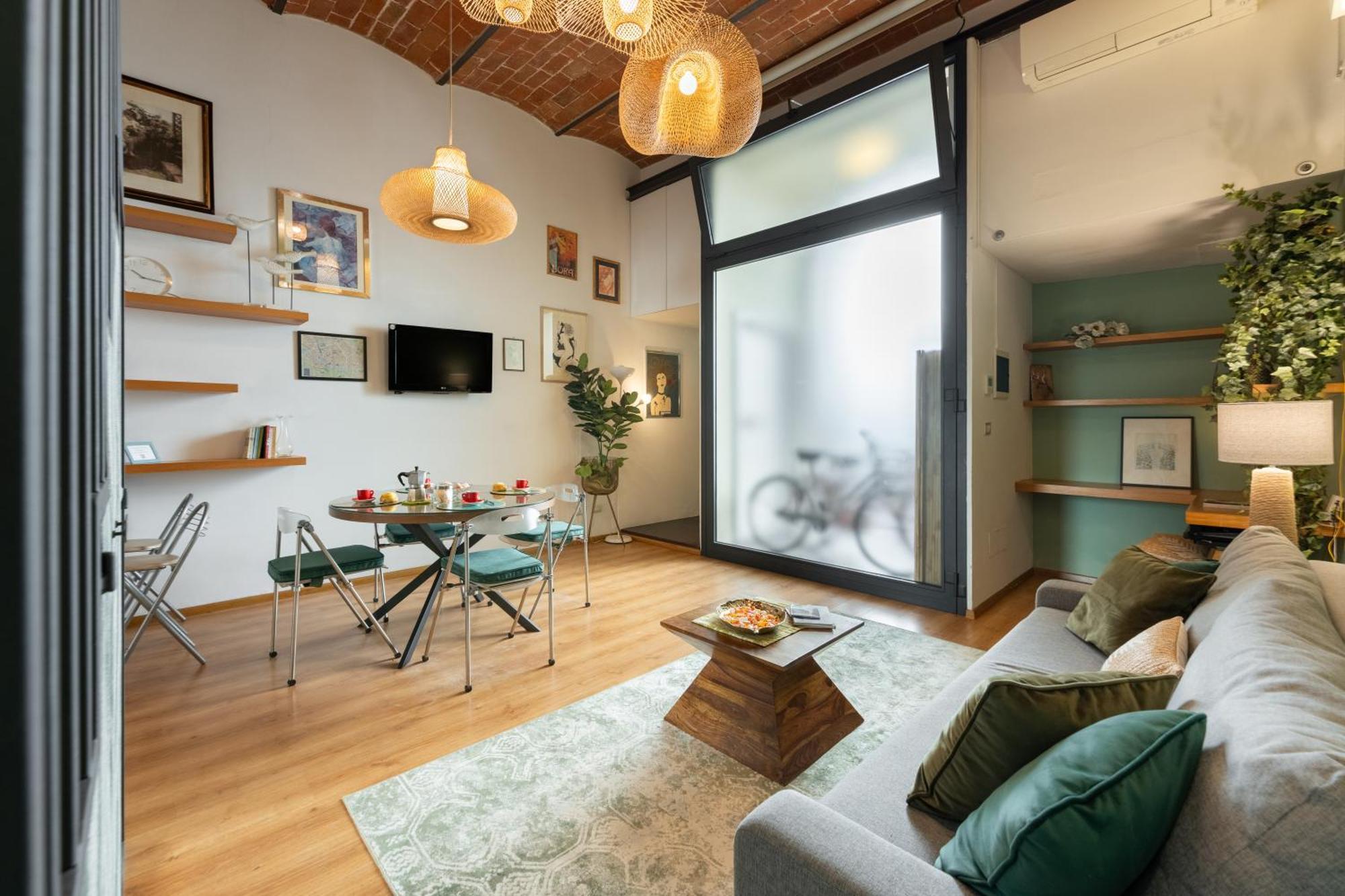 Via Cimabue 8B - Florence Charming Apartments - Metropolitan Loft In Florence - 20 Minute Walk To City Center - Excellent Base For Exploring - Less Than 5 Minute Walk To The Supermarket - Amazing Bakery On The Corner 외부 사진