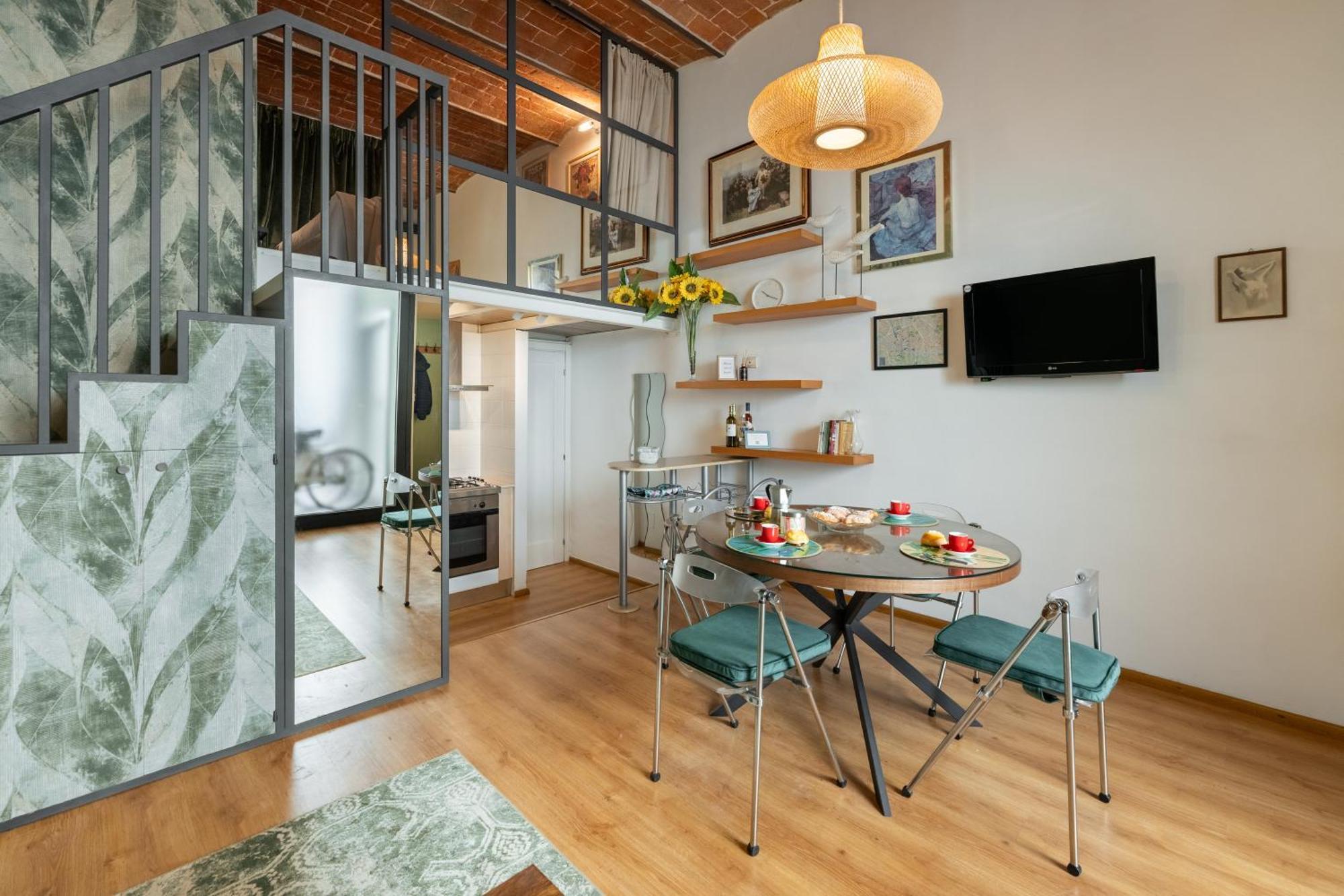 Via Cimabue 8B - Florence Charming Apartments - Metropolitan Loft In Florence - 20 Minute Walk To City Center - Excellent Base For Exploring - Less Than 5 Minute Walk To The Supermarket - Amazing Bakery On The Corner 외부 사진