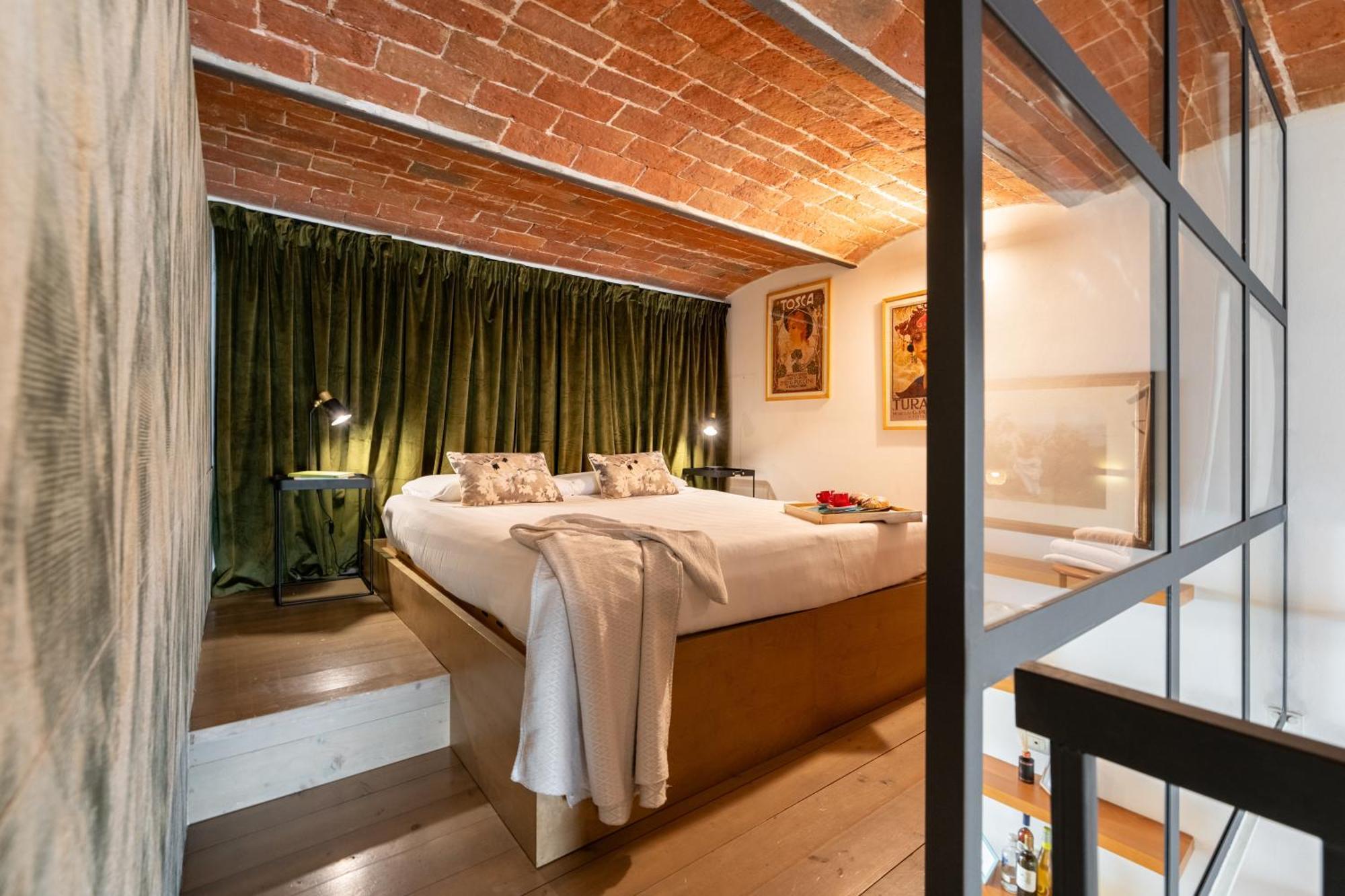 Via Cimabue 8B - Florence Charming Apartments - Metropolitan Loft In Florence - 20 Minute Walk To City Center - Excellent Base For Exploring - Less Than 5 Minute Walk To The Supermarket - Amazing Bakery On The Corner 외부 사진